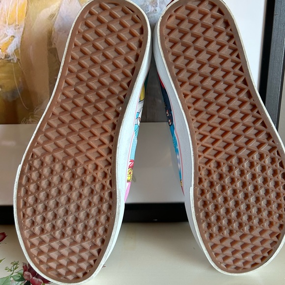 Rare Vans x Sailor Moon Old Skool Luna Cat Blue Anime Sneakers Discontinued” - Picture 9 of 9